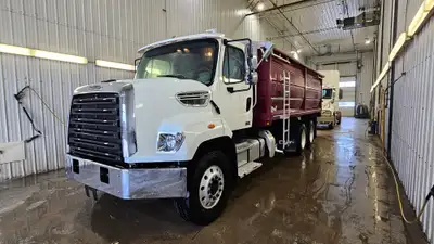 One owner 2013 Freightliner 108Sd grain truck. Cim body with electric tarp. This is a purpose built...