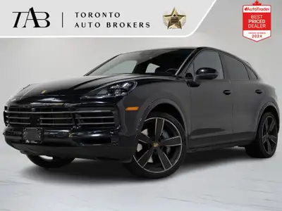 This exceptional 2022 Porsche Cayenne S Coupe is a local Ontario vehicle. Blending coupe-like style...