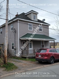 A Duplex on a beautifully treed lot New Glasgow Nova Scotia Prévisualiser