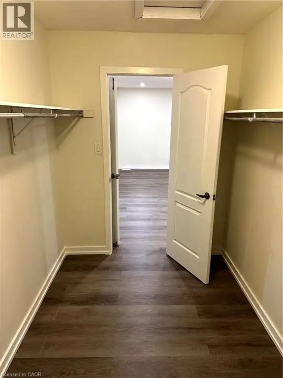 7 ABERCROMBIE Crescent Brampton, Ontario in Long Term Rentals in Mississauga / Peel Region - Image 33
