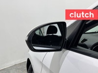 NO ACCIDENTS / CLEAN CARFAX / 1 OWNER / Front Heated Seats, Folding Rear Seats, Climate Control and... (image 8)