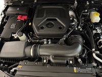 Cloth Low-Back Bucket Seats, Remote Start System, Heated Front Seats, Heated Steering Wheel, Uconnec... (image 7)