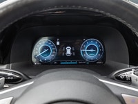 *Leather Seats!* With its impressive features list, awesome SUV capability, and luxury interior, thi... (image 8)