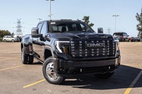 Welcome to Sherwood Buick GMC! This GMC Sierra 3500HD delivers a Turbocharged Diesel V8 6.6L/ engine... (image 1)
