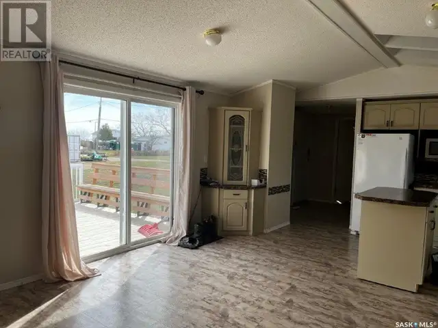 203 4th AVENUE E Coleville, Saskatchewan in Houses for Sale in Saskatoon - Image 4