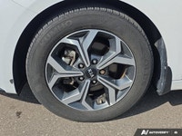 Effortlessly navigate your daily routine and enjoy every journey in the exceptional 2021 Kia Forte E... (image 8)