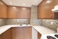 Akelius two bedroom apartment for rent. Located near Du fort in the Downtown - Guy Concordia neighbo... (image 2)