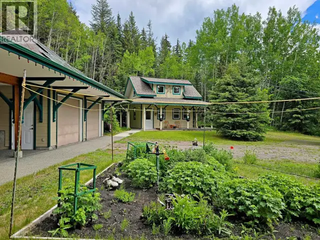 2842 PIONEER CRESCENT 150 Mile House, British Columbia in Houses for Sale in Williams Lake - Image 6