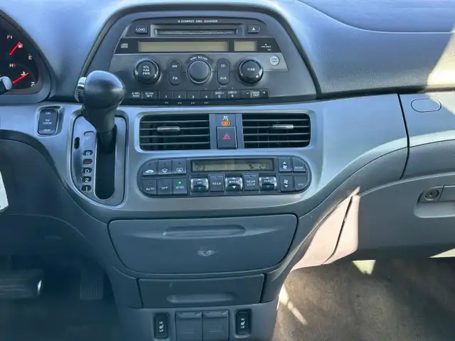 2005 Honda Odyssey EX-L: Leather*Sunroof* in Cars & Trucks in Calgary - Image 15