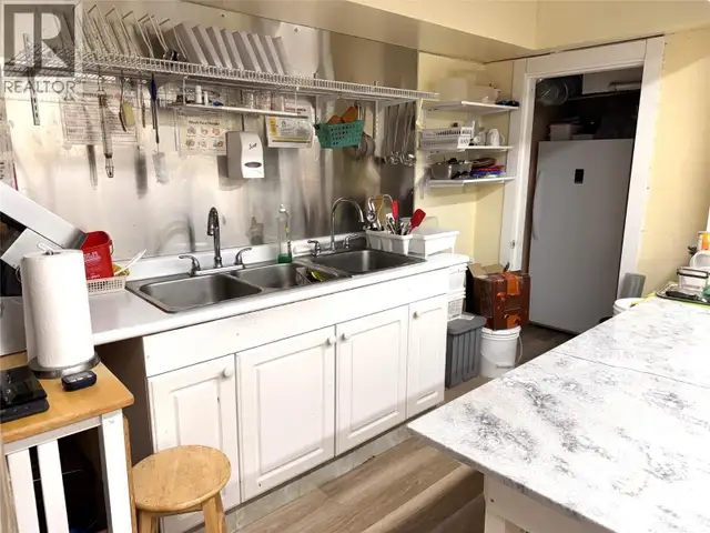 444 Main Street Penticton, British Columbia in Commercial & Office Space for Sale in Penticton - Image 11