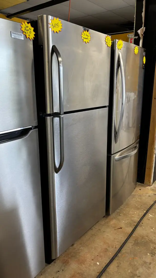 Frigidaire Refrigerator- 30” Wide 30 Days Warranty-Tested in Refrigerators in Kitchener / Waterloo - Image 3