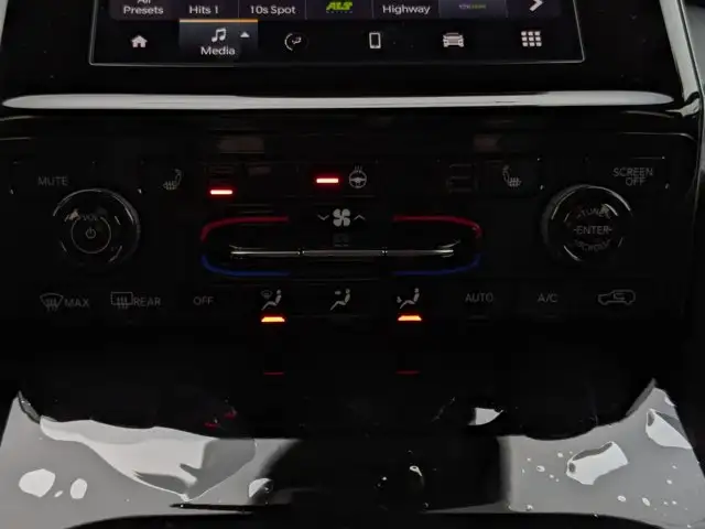 2025 Jeep Grand Cherokee Altitude * - Power Liftgate - Wireless in Cars & Trucks in Calgary - Image 23
