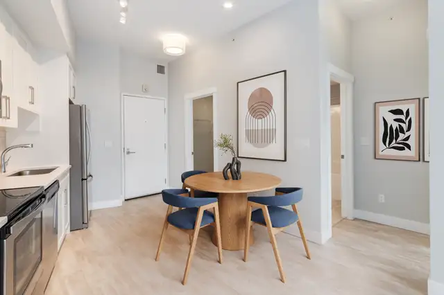 The Quarters - One Bedroom Suites for Rent in Quarry Park628633257879071218