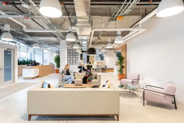 Beautifully designed office space rental for 5 persons in Spaces in Commercial & Office Space for Rent in Gatineau - Image 20