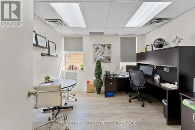 580 WATERLOO STREET London East (East F), Ontario in Commercial & Office Space for Sale in London - Image 18