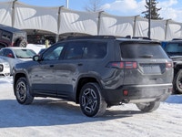 This Jeep Cherokee has a durable Intercooled Turbo Gas/Electric I-4 1.6 L/98 engine powering this Va... (image 6)