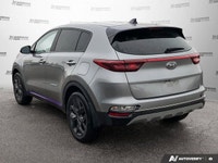 This Kia Sportage boasts a Regular Unleaded I-4 2.4 L/144 engine powering this Automatic transmissio... (image 3)