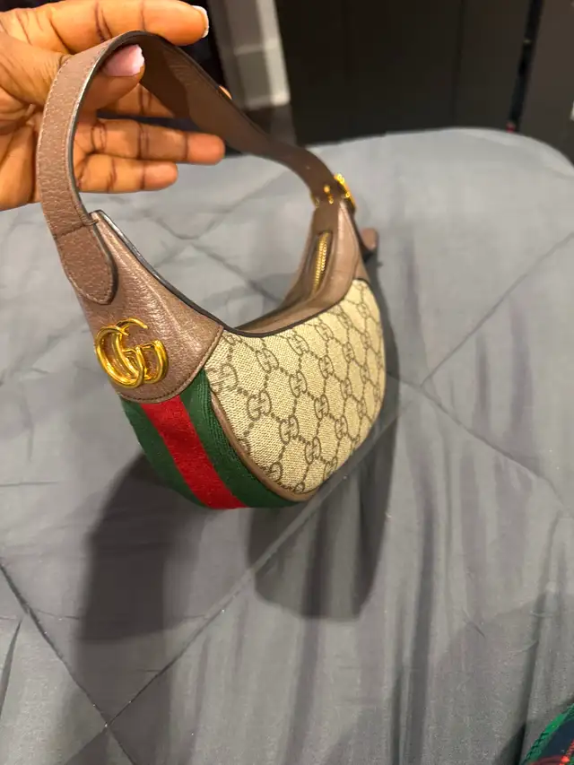 Authentic Gucci Ophidia bag in Women's - Bags & Wallets in City of Toronto - Image 2