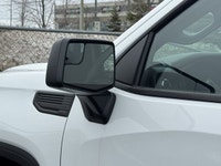 5.3L V8 engine for powerful performance | 4x4 drive system for all-weather capability | Lane Departu... (image 8)