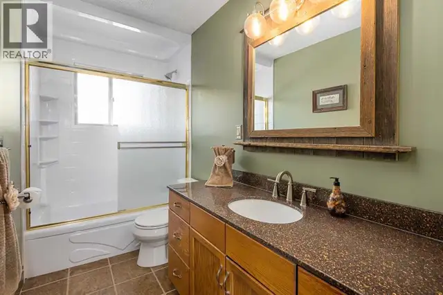 274048 Rge Rd 261 Rural Rocky View County, Alberta in Houses for Sale in Calgary - Image 20