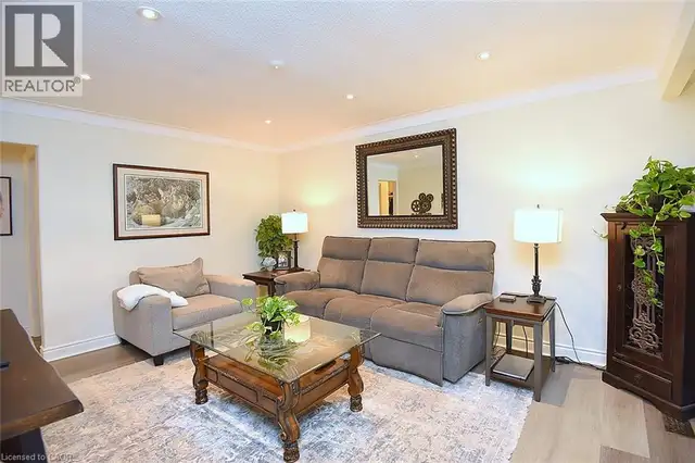 421 8TH CONCESSION Road E Carlisle, Ontario in Houses for Sale in Oakville / Halton Region - Image 15