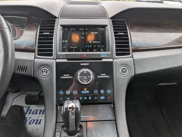 2018 Ford Taurus Limited | Blind Spot Monitoring | Cooled Seats in Cars & Trucks in Winnipeg - Image 16