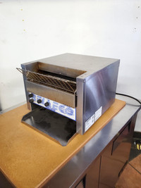 Commercial Countertop Toaster (up to 950 slices per hour) USED
