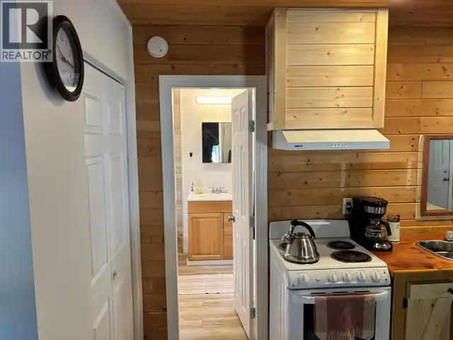 1005 SIMON BAY ROAD Fraser Lake, British Columbia in Houses for Sale in Burns Lake - Image 5