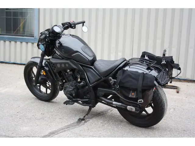 2022 Honda Rebel 1100 DCT DCT=AUTOMATIC OR MANUAL SHIFTING in Street, Cruisers & Choppers in Guelph - Image 4