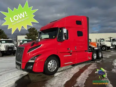 One Owner Truck Since New with Original Low Kms 855,482kms, Volvo D13 455HP, i Shift, 70'' Hirise Co...