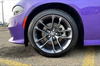 5.7 L 8 Cyl Engine Vehicle Options: Leather Interior, Sunroof, Blind Spot Monitoring, Apple Or Andro... (image 8)