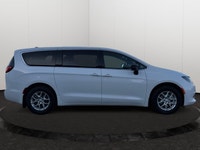 This 2026 CHRYSLER VOYAGER LX has the following options Caprice Leatherette Bucket Seats, Remote Sta... (image 5)