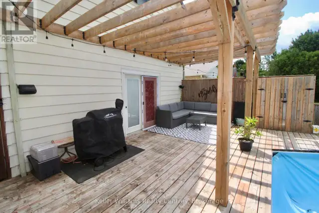 618 8TH AVENUE Hanover, Ontario in Houses for Sale in Owen Sound - Image 36