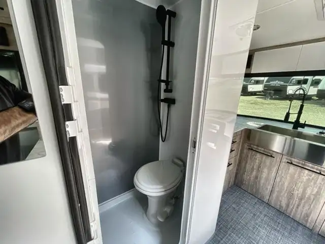 2026 inTech RV Sol Eclipse in Travel Trailers & Campers in Kamloops - Image 24