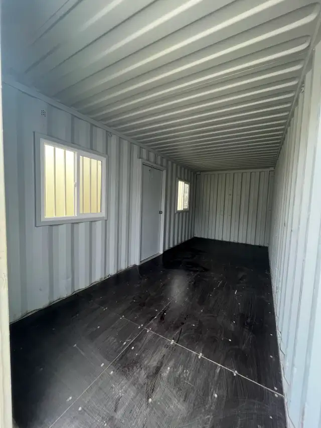20 ft Office Box Available for Immediate Delivery in Storage Containers in Cambridge - Image 3
