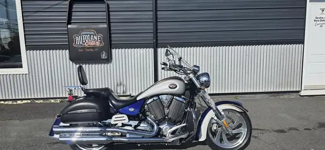 2005 Victory Motorcycle Unlisted Item in Street, Cruisers & Choppers in Bedford - Image 2