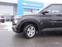 Heated Seats, Streaming Audio, Apple CarPlay, Android Auto, Touchscreen! This 2020 Hyundai Venue is... (image 6)