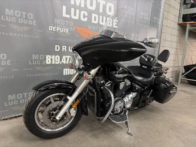 2015 Yamaha V-Star 1300 Deluxe in Street, Cruisers & Choppers in Drummondville - Image 8
