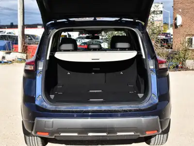 2024 Nissan Rogue SL | Leather Seats | Nav | 360 Camera | Moonro, View more