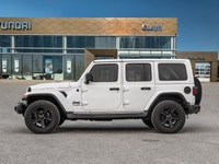 *Black Leather-Faced Bucket Seats, Heated Steering Wheel, Front Heated Seats, Freedom Top!* Whether... (image 2)