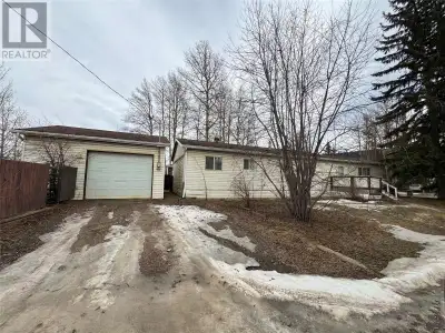 CONTINGENT- MOBILE HOME -DETACHED GARAGE- This home is located on a corner lot , 2 Bedroom, 2 bath l...
