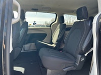 2024 CHRYSLER GRAND CARAVAN (image 6)
