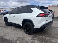 Clean Car Fax--Trade In Vehicle--Toyota--Rav4--XSE--Hybrid--Automatic--Leather Trimmed Seats with Cl... (image 6)