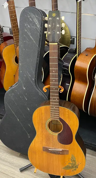 Yamaha FG-75 Acoustic Guitar with Case, View more