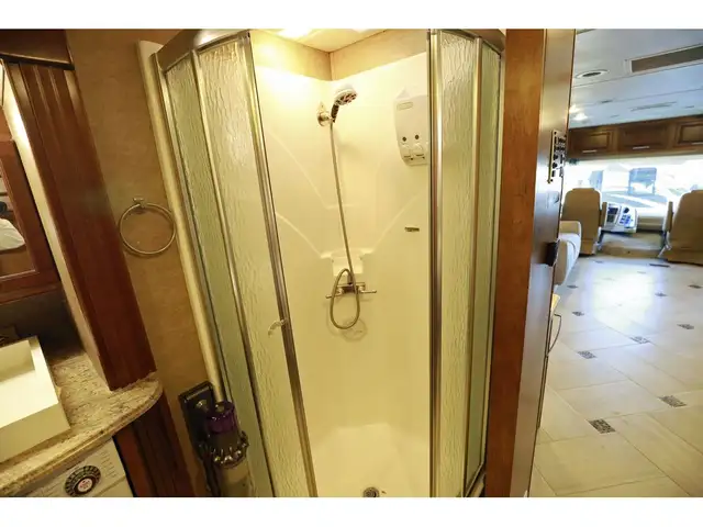 2015 Coachmen Encounter Classe A VR / RV FULL PAINT 3 Extensions in RVs & Motorhomes in Laval / North Shore - Image 22