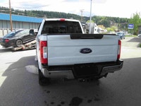 2017 Ford F-350 Diesel Lariat 4x4 with 170,065km! Equipped with remote keyless entry, power windows,... (image 3)