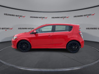 Tires P205/55R16,Wheels 16 (40.6 cm) aluminum (Replaced with (RS7) 17 painted aluminum wheels when a... (image 4)