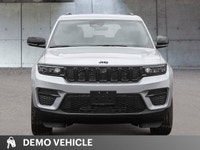 This Jeep Grand Cherokee delivers a Regular Unleaded V-6 3.6 L/220 engine powering this Automatic tr... (image 1)