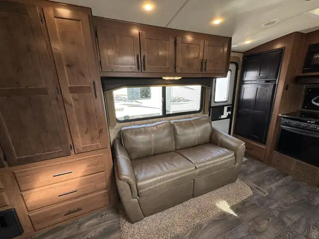 2019 ,Outdoors RV,Timber Ridge 24RKS in Travel Trailers & Campers in Kamloops - Image 7