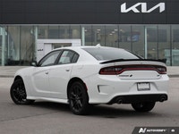 Previous Daily Rental: WHITE KNUCKLE CLEARCOAT, TRANSMISSION: 8-SPEED AUTOMATIC (850RE) (STD), ENGIN... (image 3)